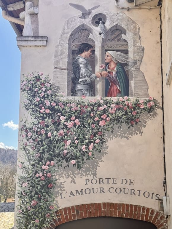Fresque historique Porte de l'amour courtois par A.Fresco à Aurec-sur-Loire